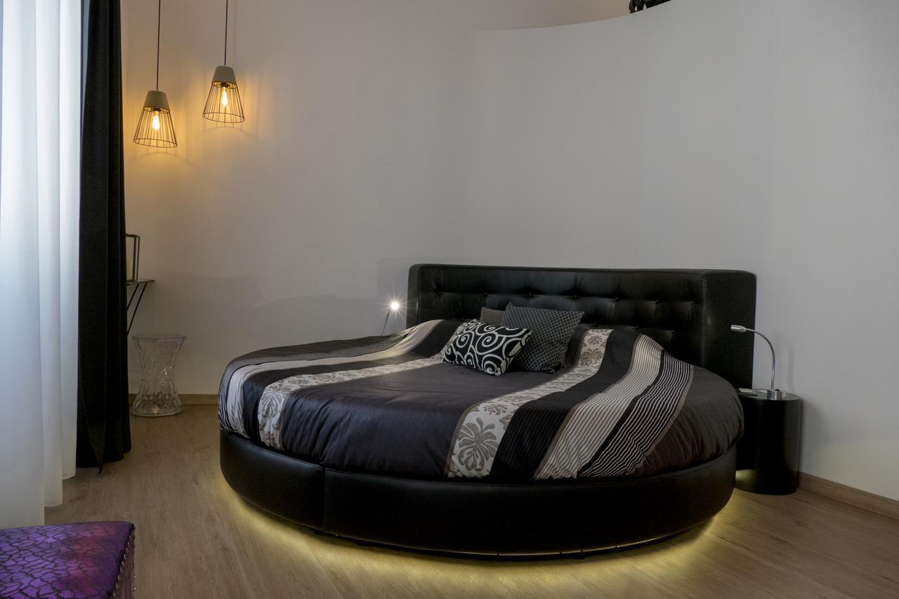 Вилла Myo Cagliari Charming House Экстерьер фото